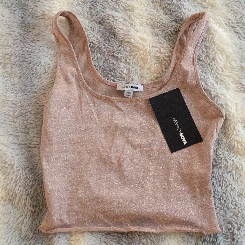 Shimmery pink crop top!